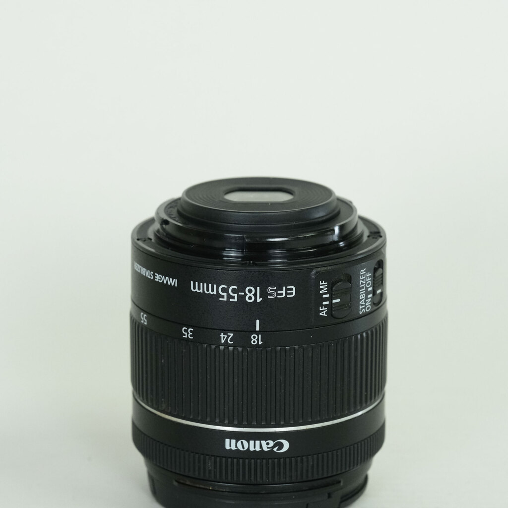 Canon EF-S18-55mm F4-5.6 IS STM