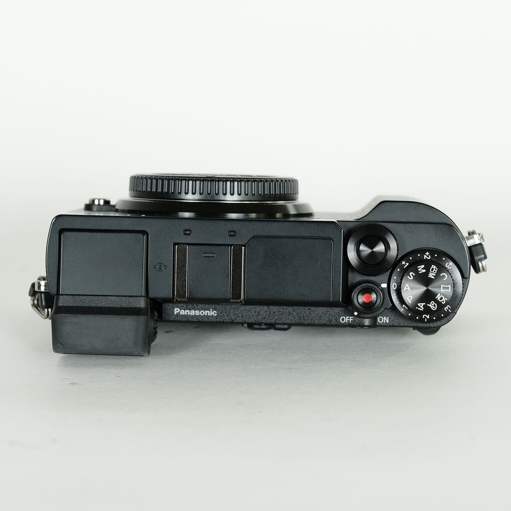 Panasonic LUMIX DC-GX7MK3 ブラック