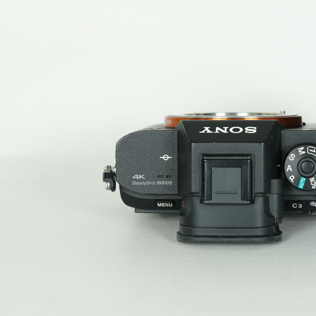 SONY α7S II（ILCE-7SM2）の出品 | ONE SCENE（ワンシーン）
