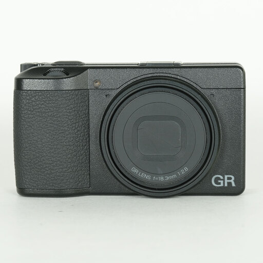 RICOH GR III