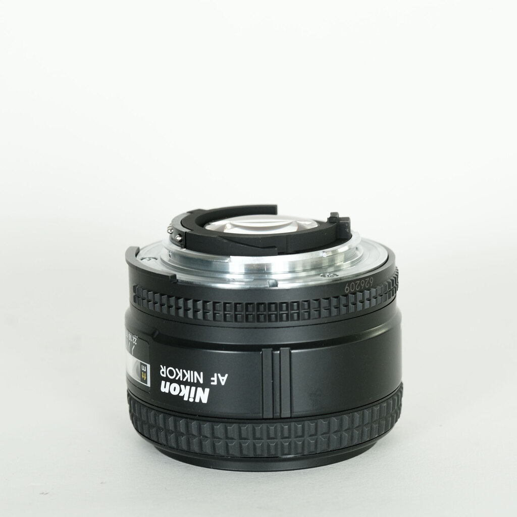Nikon Ai AF Nikkor 35mm F2D