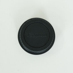 Canon EF-S18-200mm F3.5-5.6 IS