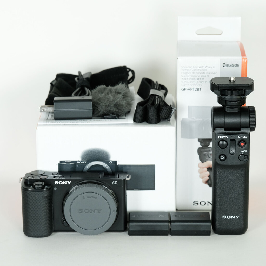 SONY VLOGCAM ZV-E10