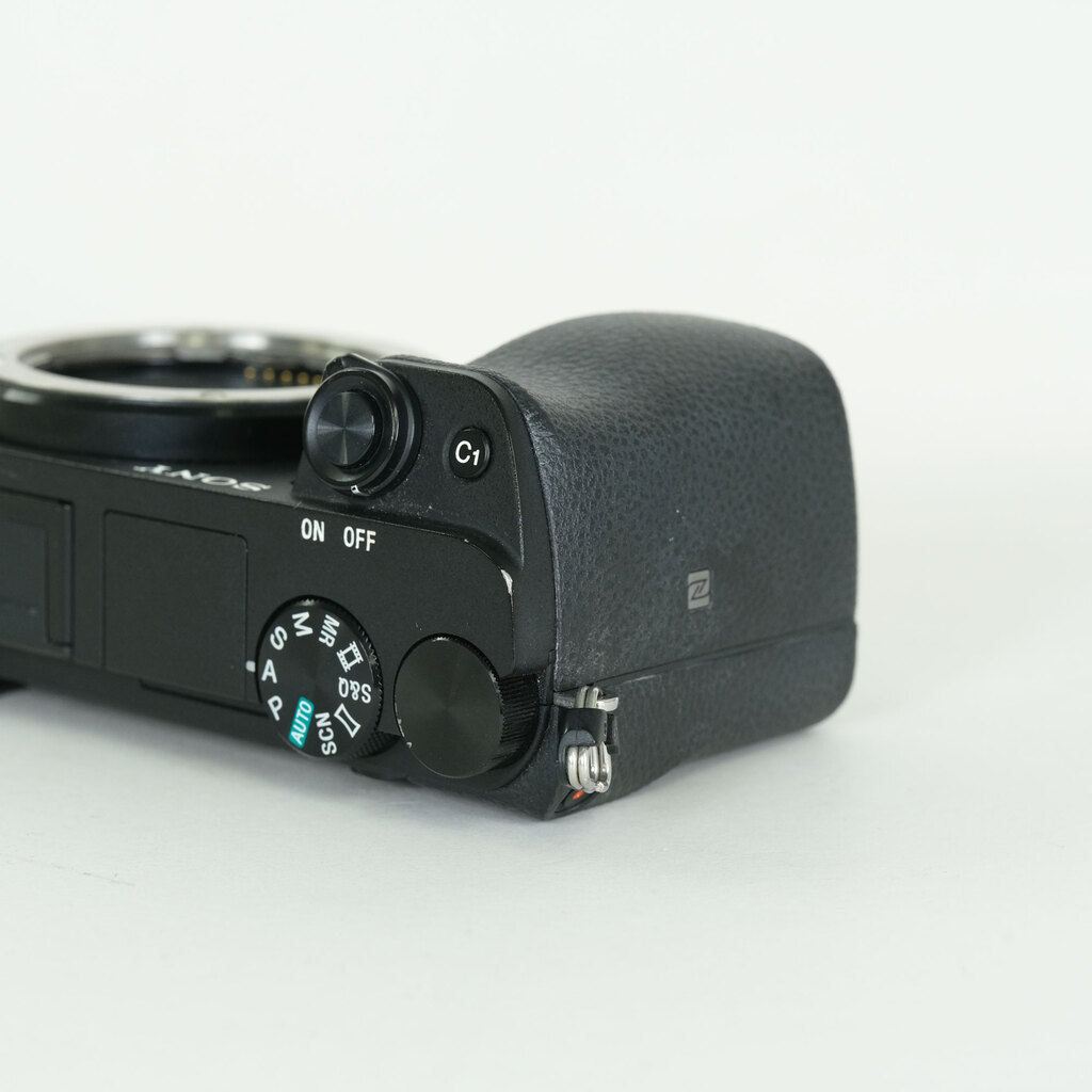 SONY α6400（ILCE-6400）