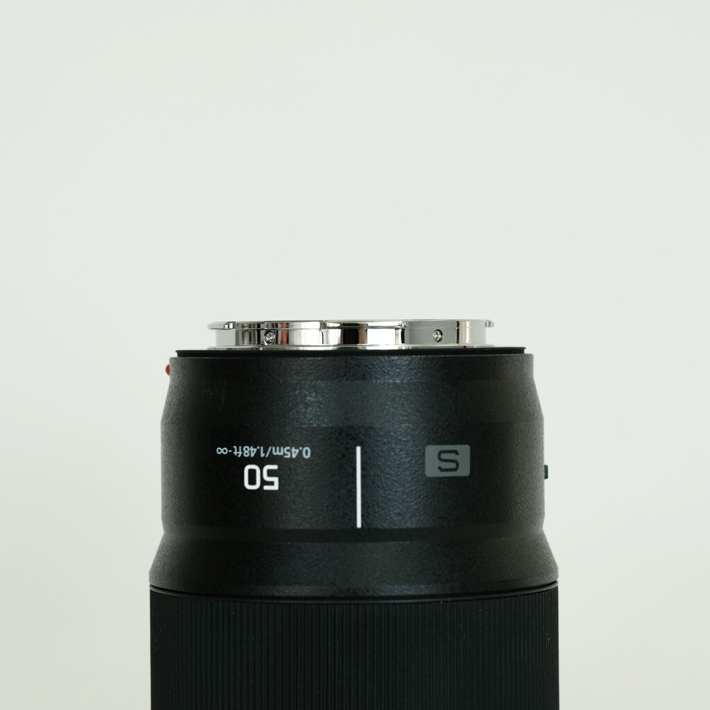 Panasonic LUMIX S 50mm F1.8 Panasonic LUMIX S 50mm F1.8