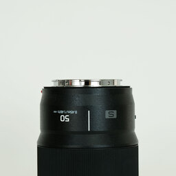 Panasonic LUMIX S 50mm F1.8 Panasonic LUMIX S 50mm F1.8