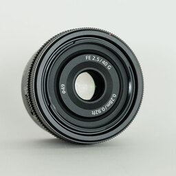 SONY FE 40mm F2.5 G SEL40F25G