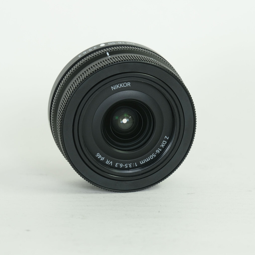 Nikon NIKKOR Z DX 16-50mm f/3.5-6.3 VR Nikon NIKKOR Z DX 16-50mm f/3.5-6.3 VR