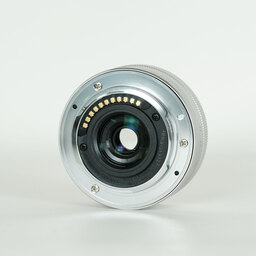 Panasonic LUMIX G VARIO 12-32mm / F3.5-5.6 ASPH. / MEGA O.I.S.
