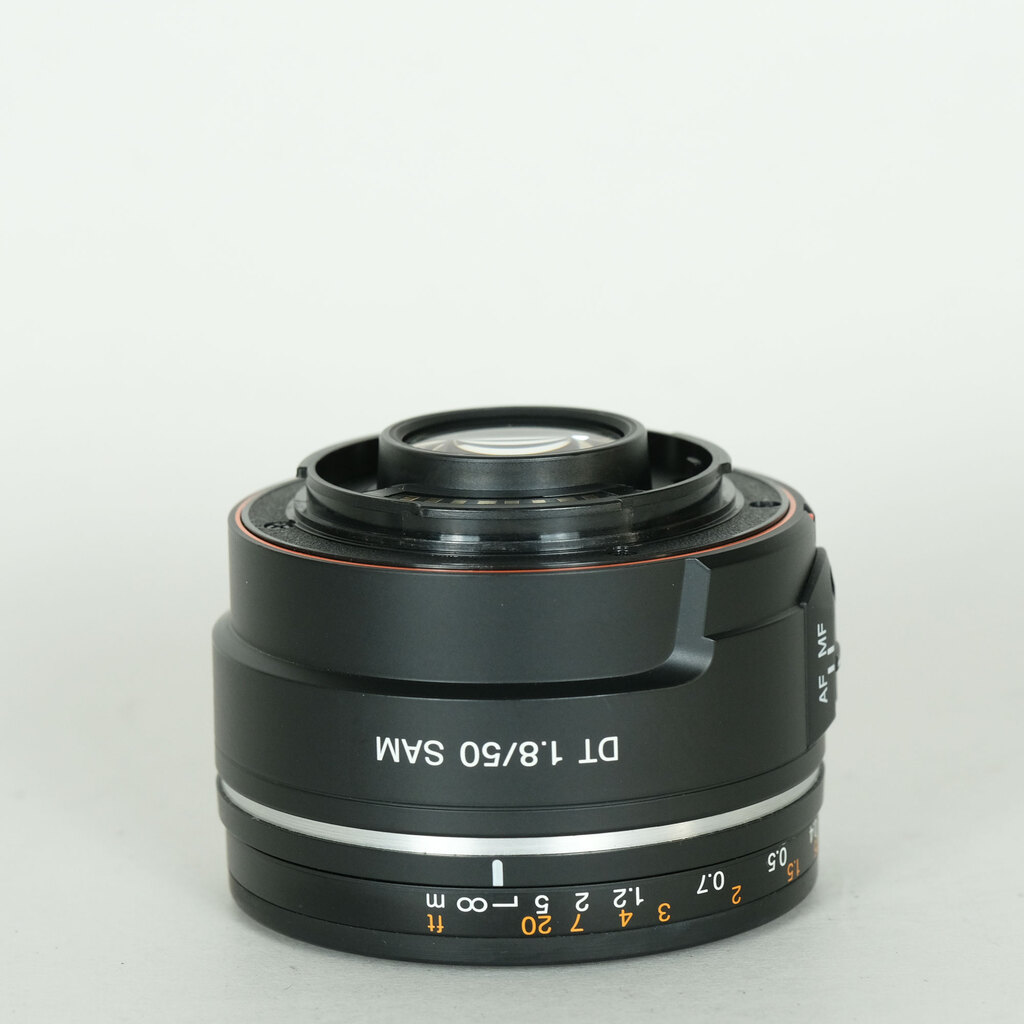 SONY DT 50mm F1.8 SAM SAL50F18の出品 | ONE SCENE（ワンシーン）