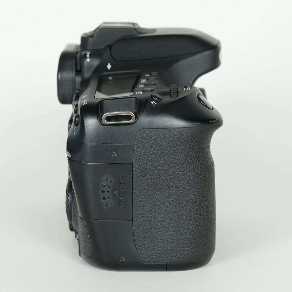 Canon EOS 80D