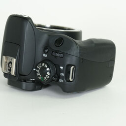 Canon EOS Kiss X7