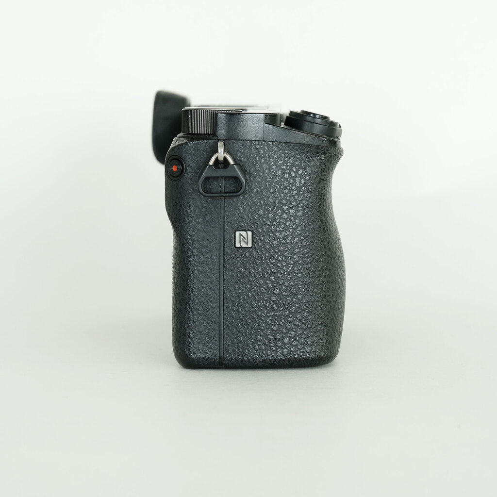 SONY α6000（ILCE-6000）