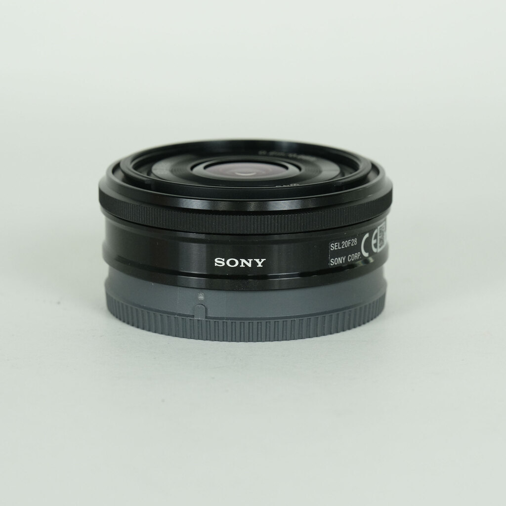 SONY E 20mm F2.8 SEL20F28