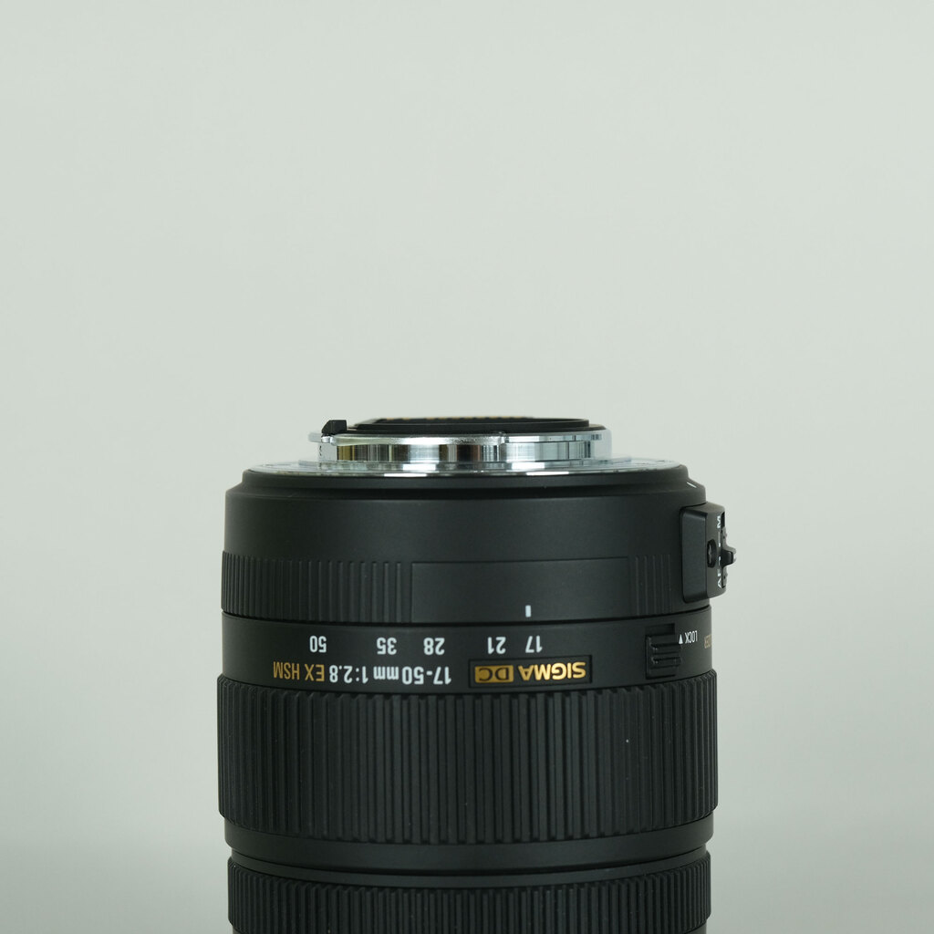SIGMA 17-50mm F2.8 EX DC OS HSM (シグマSA用)の出品 | ONE SCENE