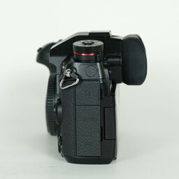 Panasonic LUMIX DC-G9 PRO