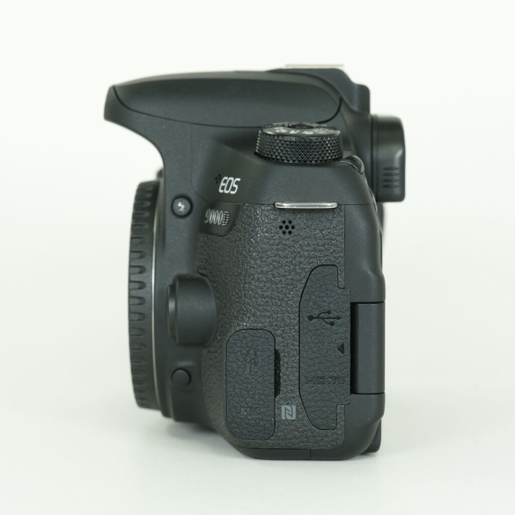 Canon EOS 9000D Canon EOS 9000D