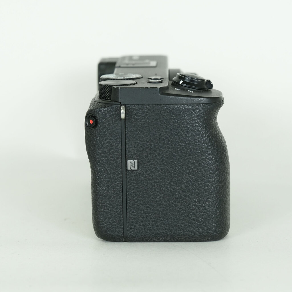 SONY α6600（ILCE-6600）