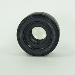 Canon RF50mm F1.8 STM