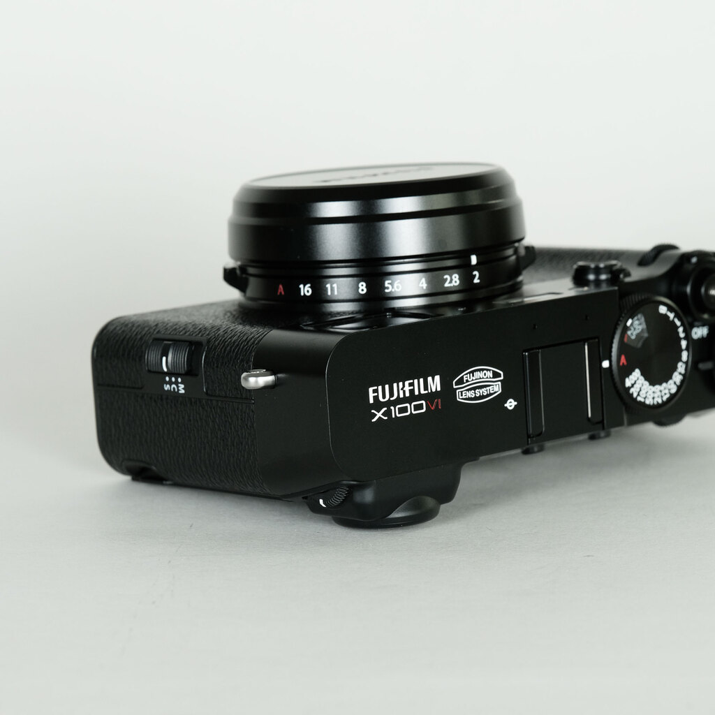 FUJIFILM X100VI