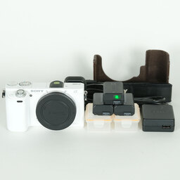 SONY α6000（ILCE-6000）