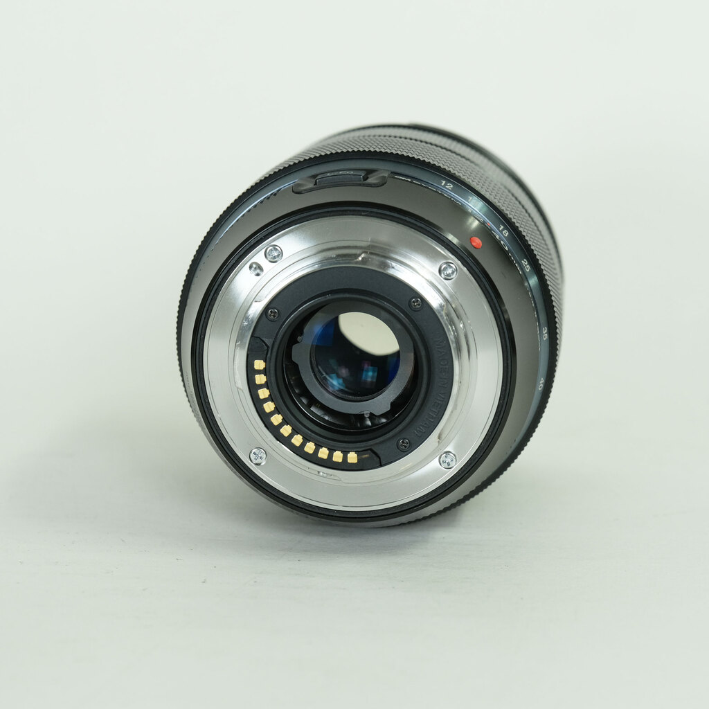 OLYMPUS M.ZUIKO DIGITAL ED 12-40mm F2.8 PRO II