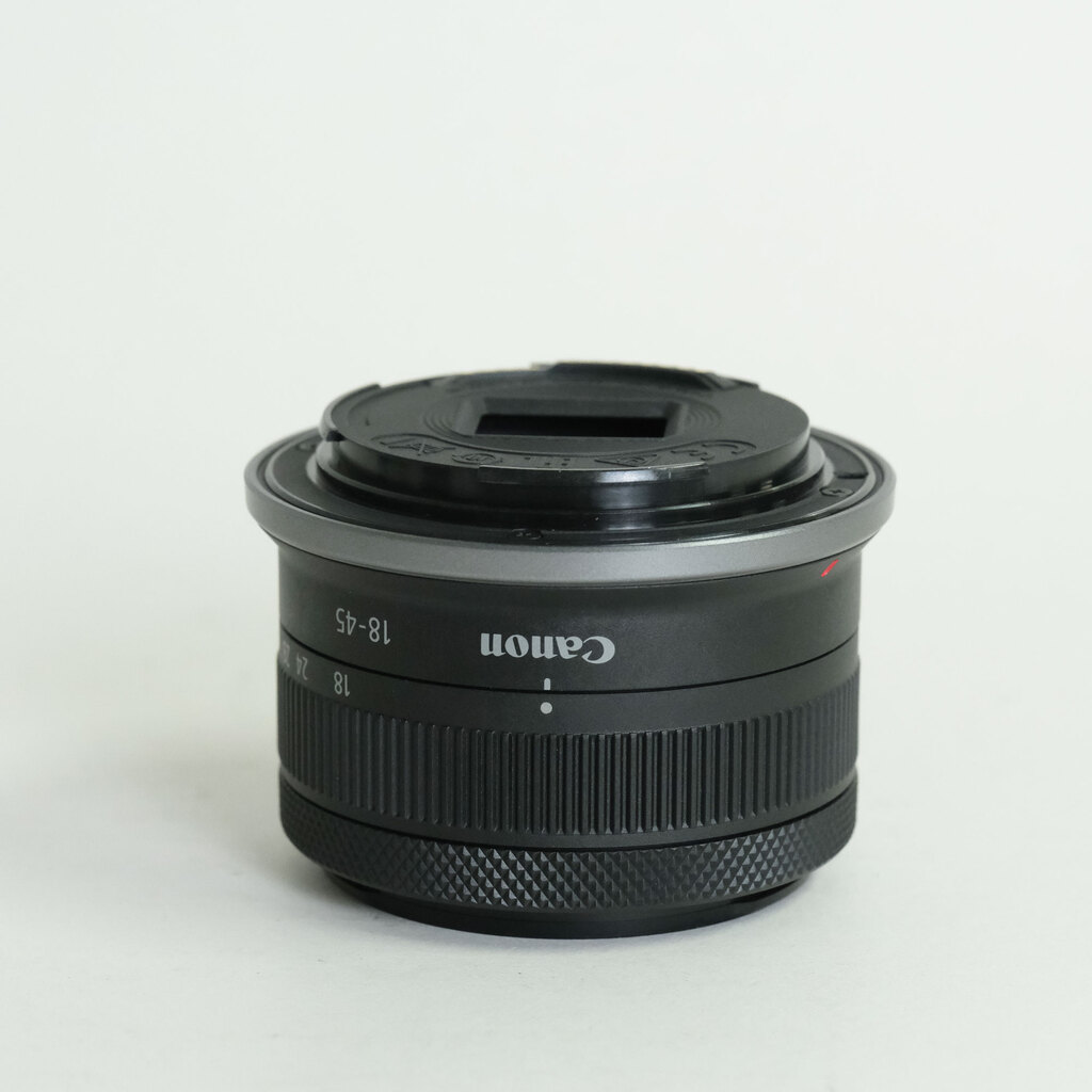 Canon RF-S 18-45mm F4.5-6.3 IS STM