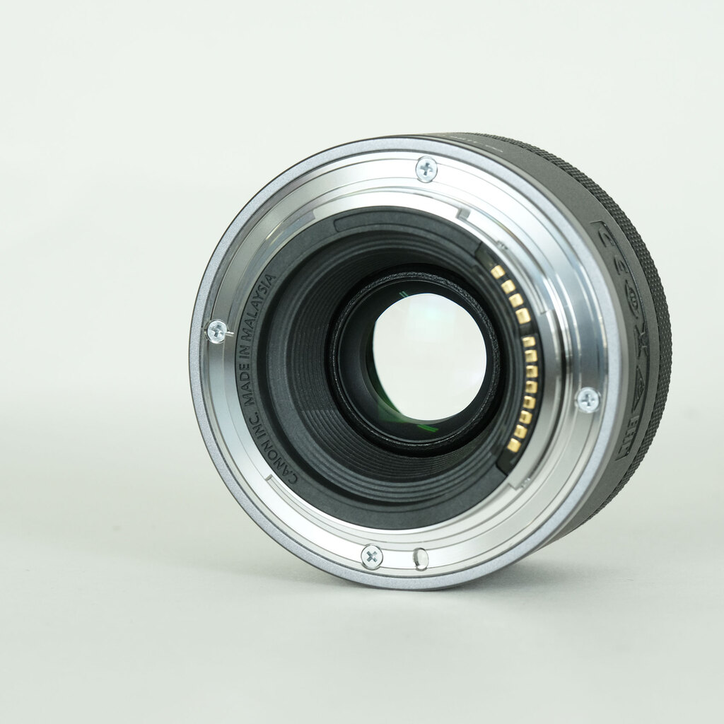 Canon RF50mm F1.8 STM
