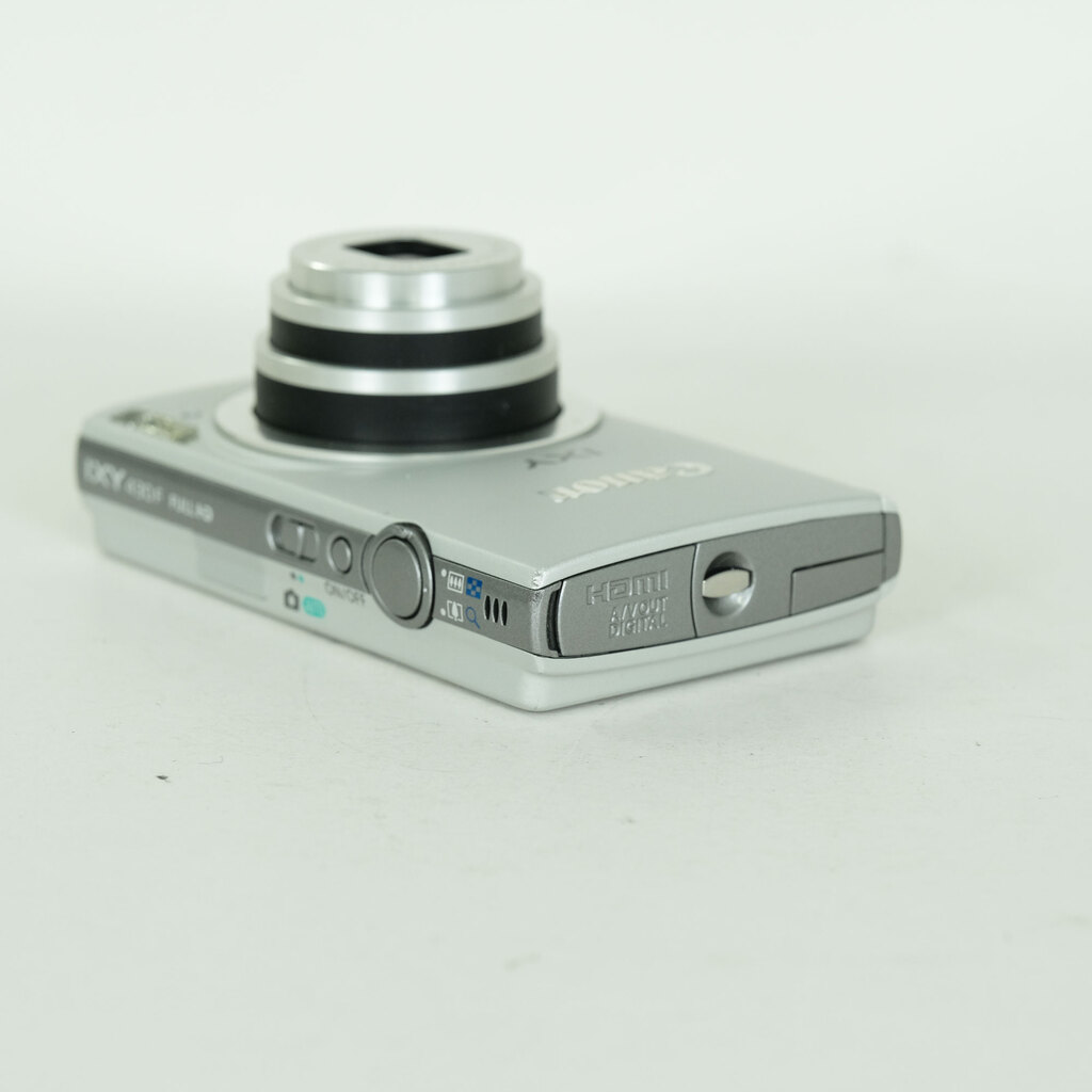 Canon IXY 430F シルバー