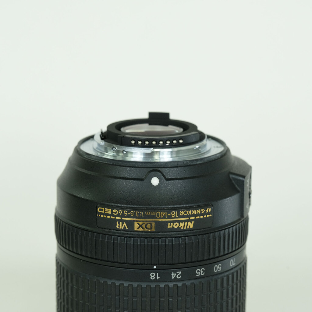 Nikon AF-S DX NIKKOR 18-140mm F3.5-5.6G ED VR