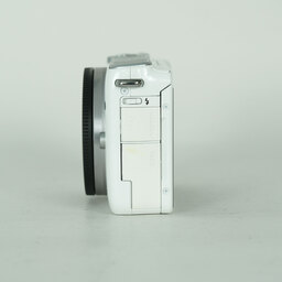 Canon EOS M10 ボディ ホワイト Canon EOS M10 ボディ ホワイト