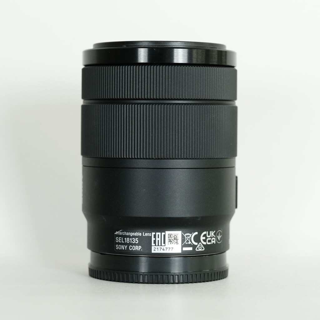 SONY E 18-135mm F3.5-5.6 OSS SEL18135