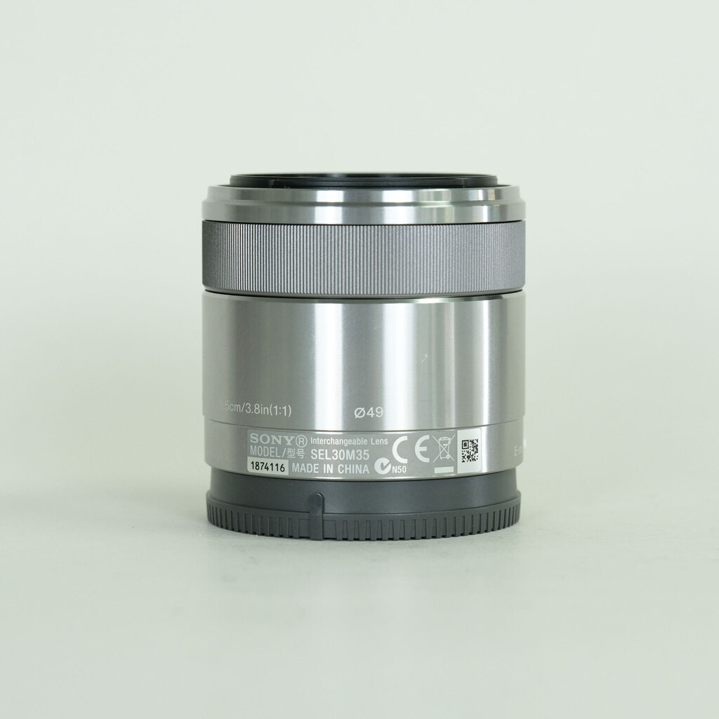 SONY E 30mm F3.5 Macro SEL30M35