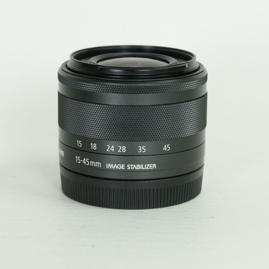 Canon EF-M15-45mm F3.5-6.3 IS STM