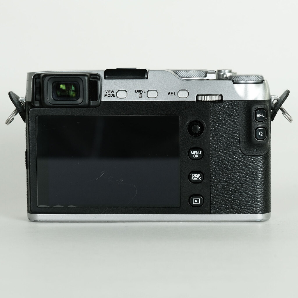 FUJIFILM X-E3