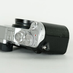 Panasonic LUMIX DMC-GX8 ボディ シルバー