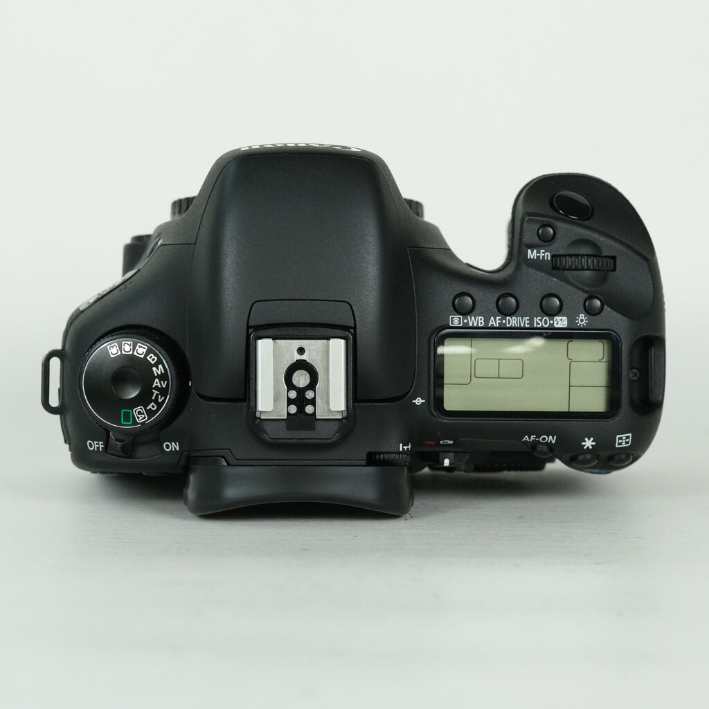 Canon EOS 7D ボディ