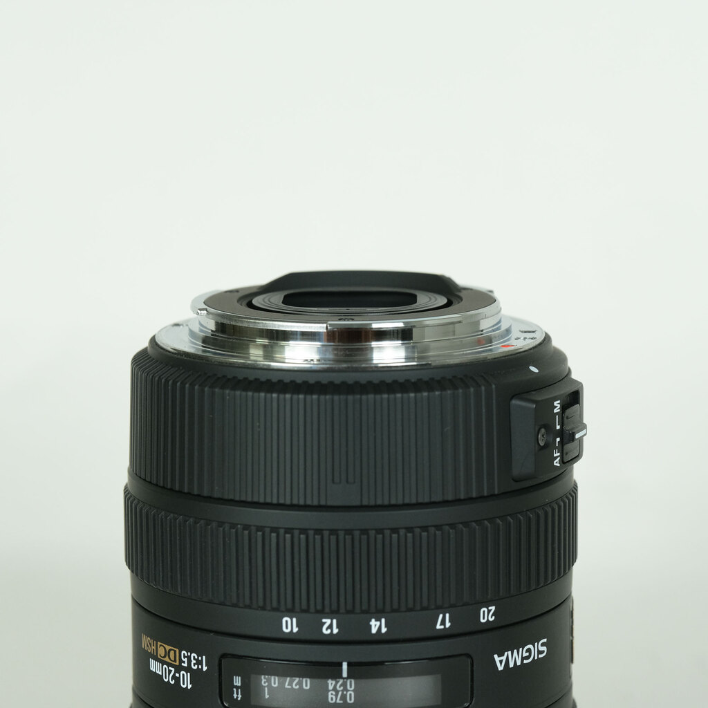 SIGMA 10-20mm F3.5 EX DC HSM (キヤノンEF用)