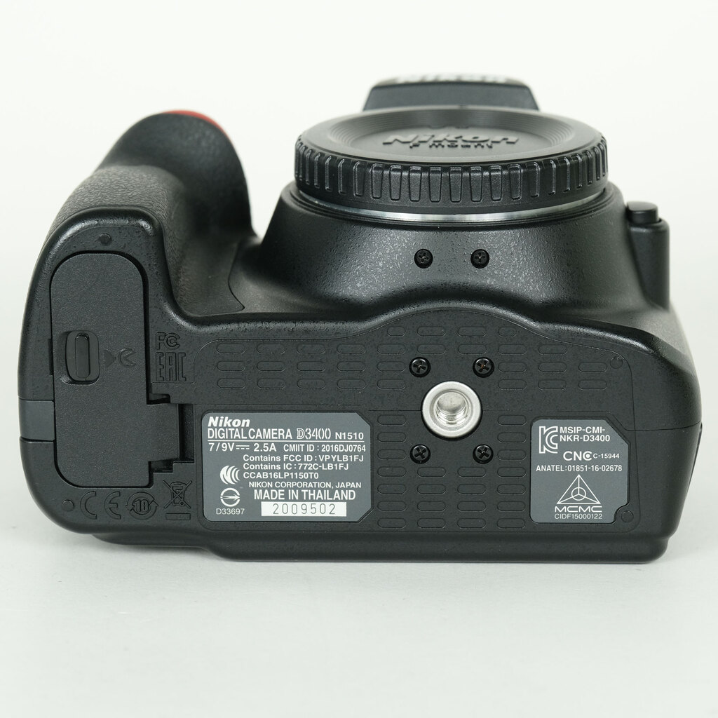Nikon D3400