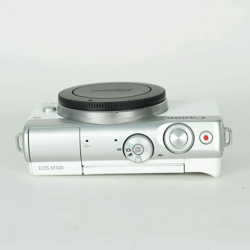 Canon EOS M100の出品 | ONE SCENE（ワンシーン）