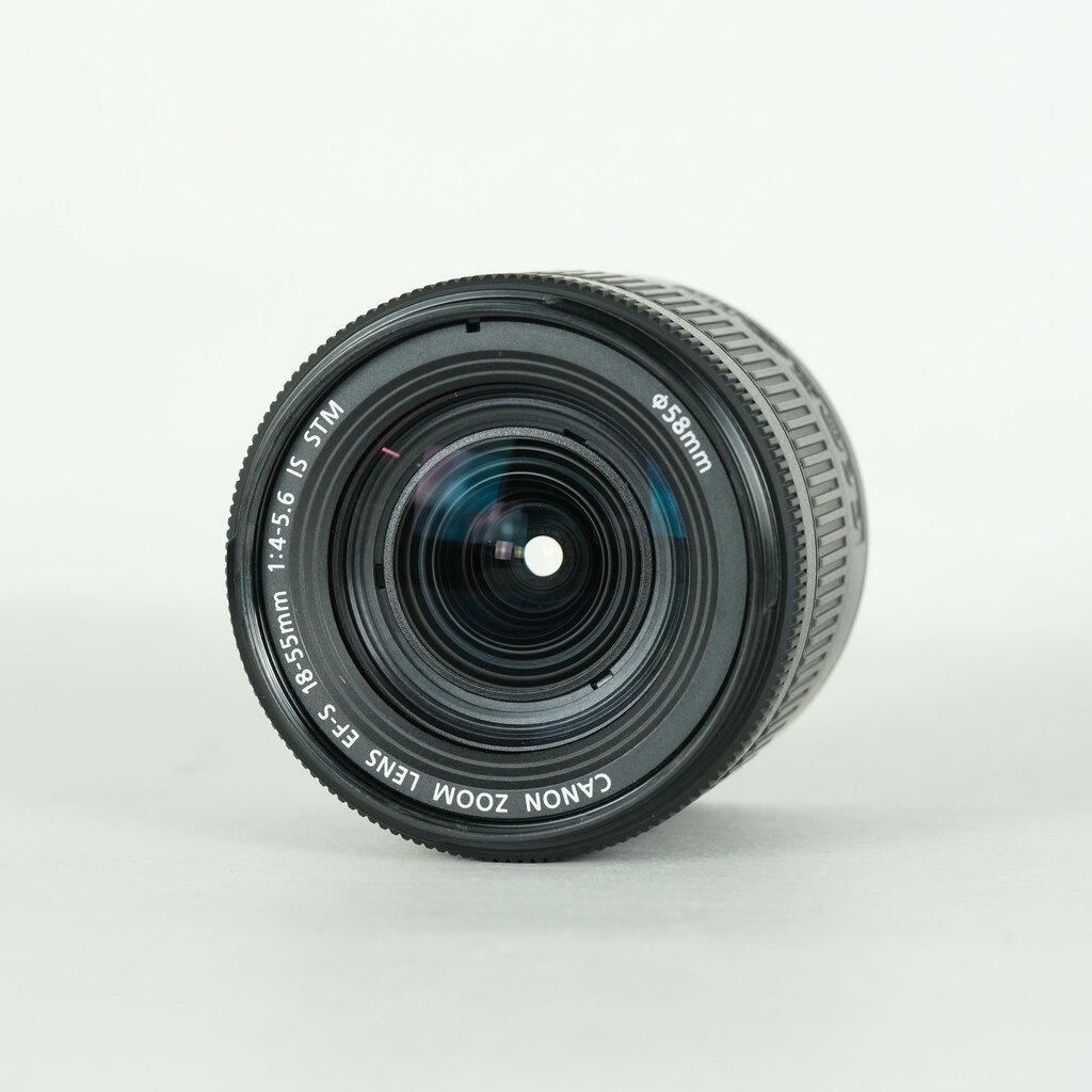 Canon EF-S18-55mm F4-5.6 IS STM