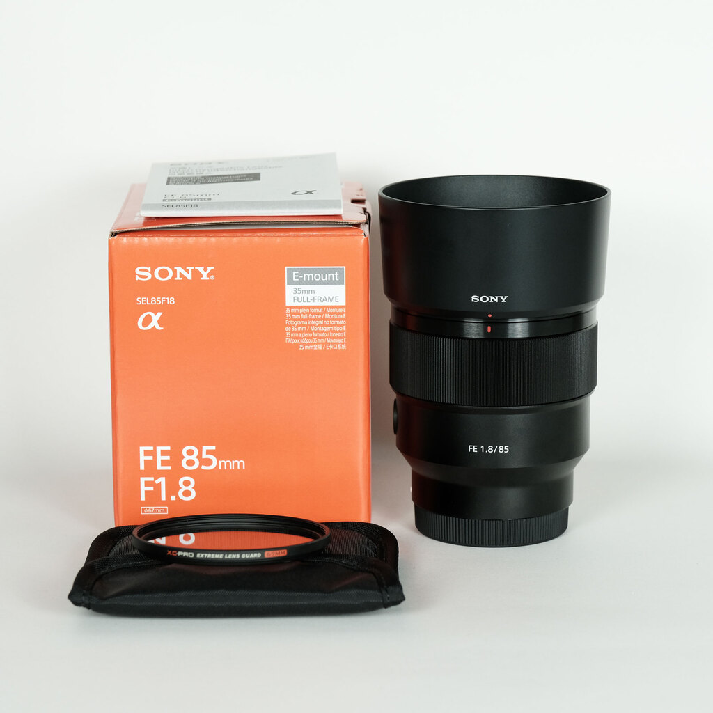 SONY FE 85mm F1.8 SEL85F18