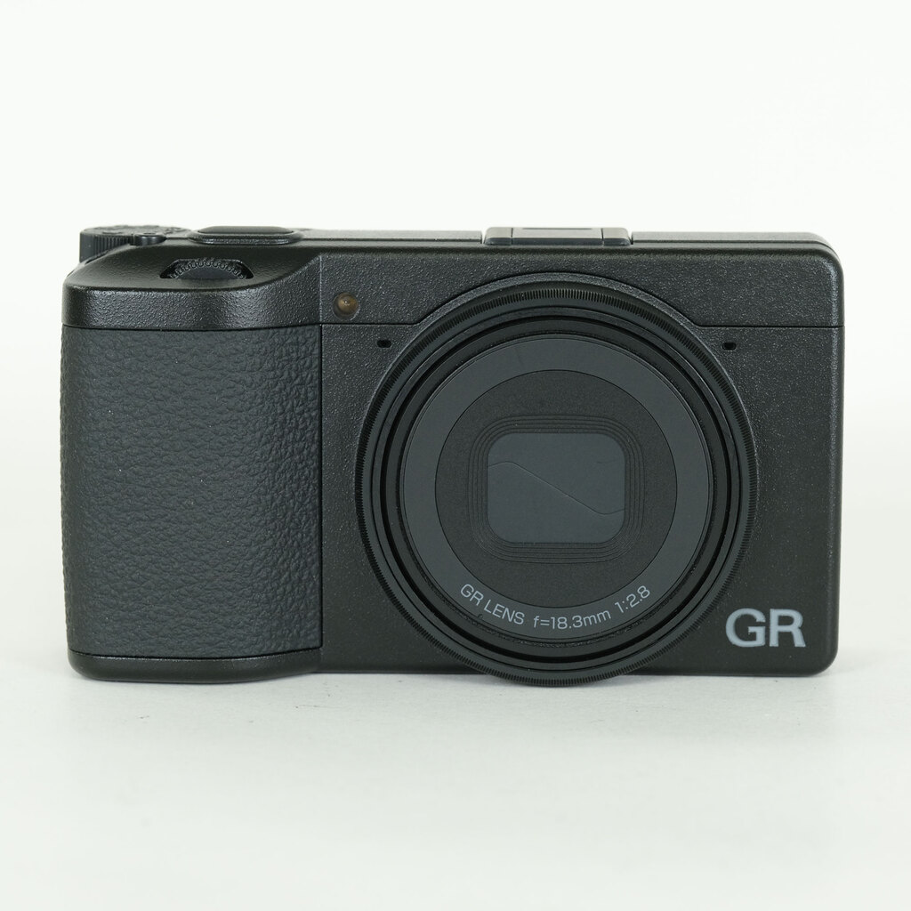 RICOH GR IV