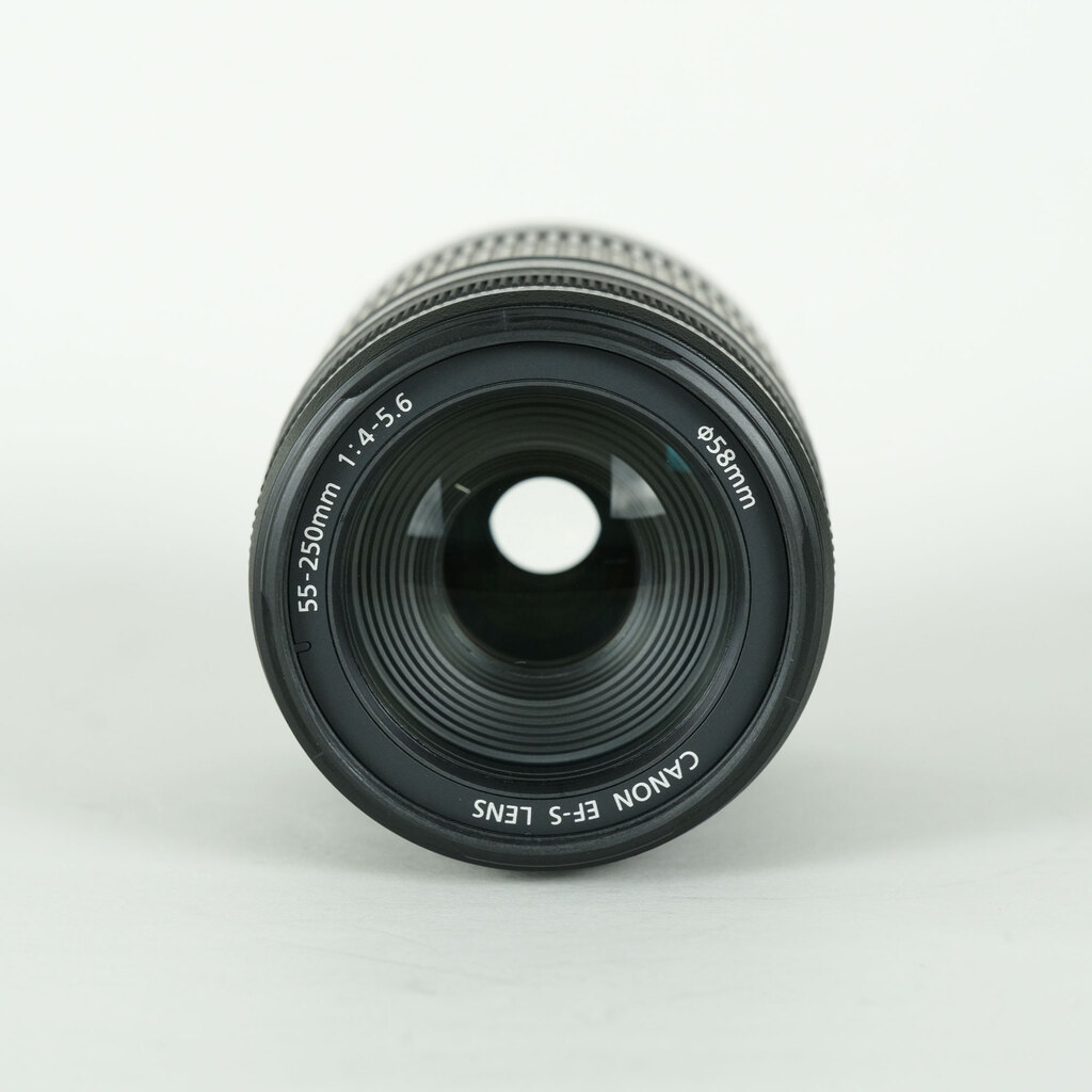 Canon EF-S55-250mm F4-5.6 IS Canon EF-S55-250mm F4-5.6 IS