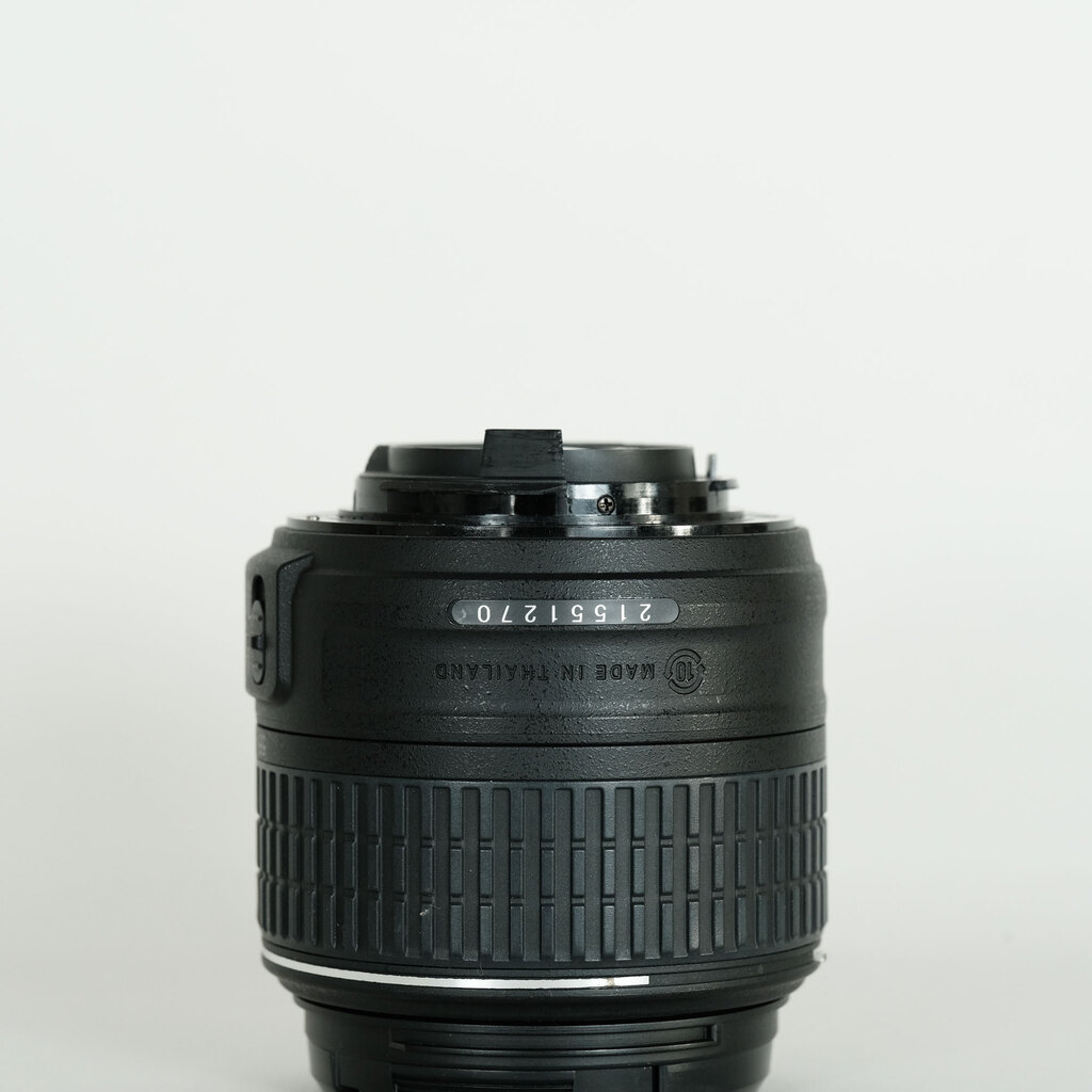 Nikon AF-S DX NIKKOR 18-55mm f3.5-5.6G VR II