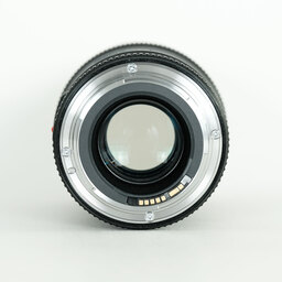 Canon EF100mm F2.8Lマクロ IS USM Canon EF100mm F2.8Lマクロ IS USM