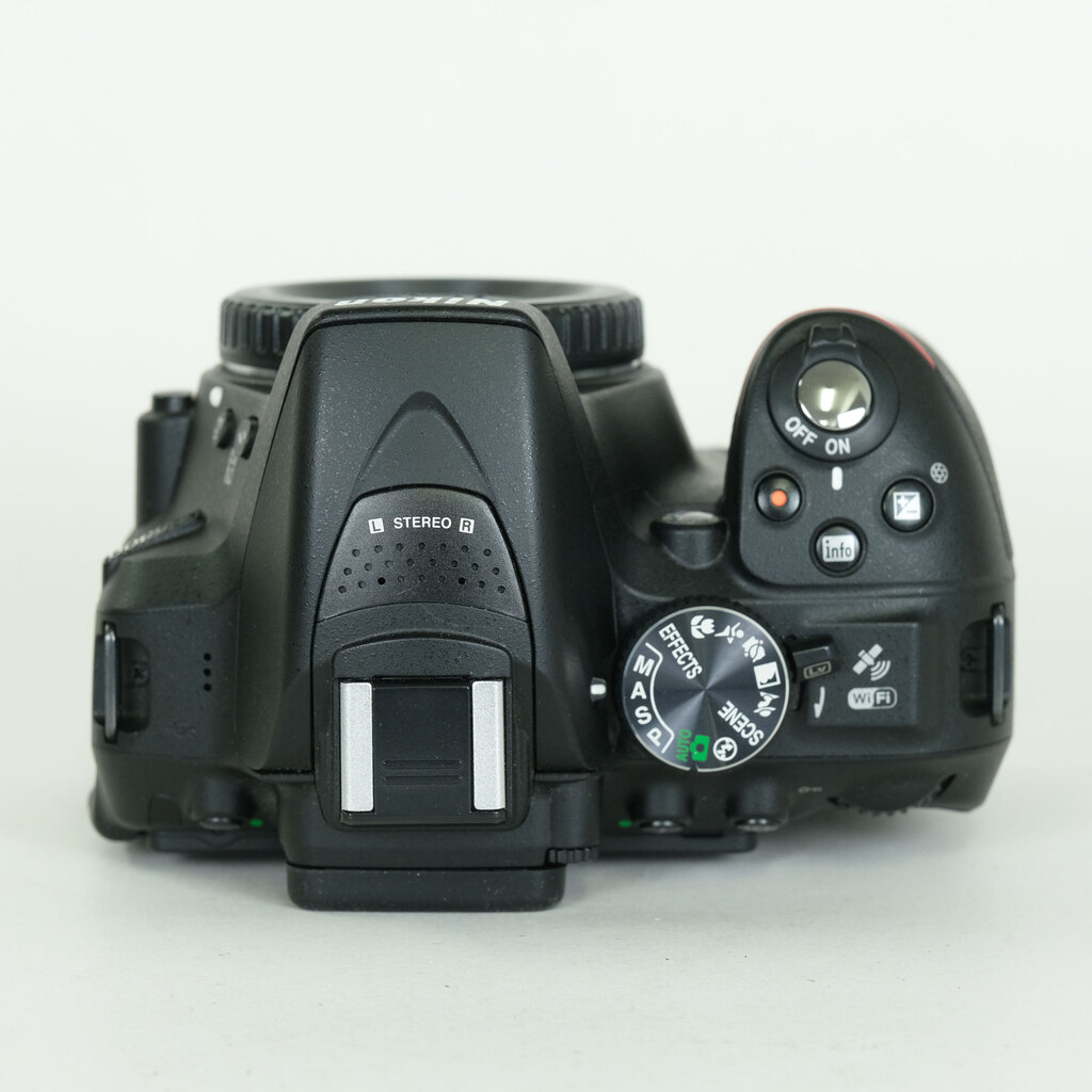 Nikon D5300