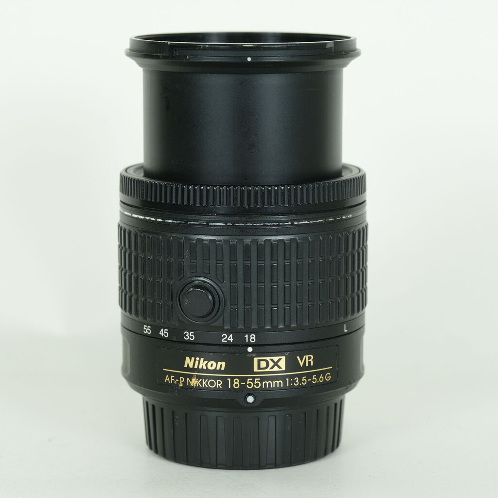 Nikon AF-P DX NIKKOR 18-55mm F3.5-5.6G VR Nikon AF-P DX NIKKOR 18-55mm F3.5-5.6G VR