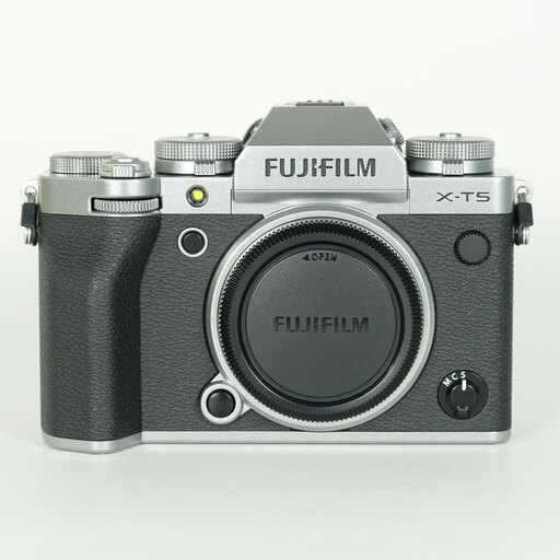 FUJIFILM X-T5を徹底解説。他機種との比較から作例・レビューまで