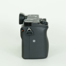 SONY α6400（ILCE-6400）